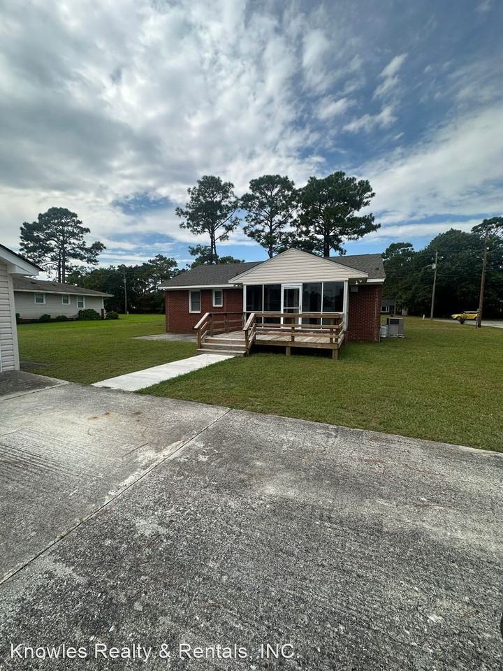 4612 Long Leaf Hills Dr - Photo 3 of 19