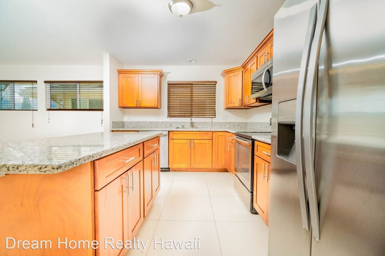 37 Cypress Ave #D - Photo 2 of 20