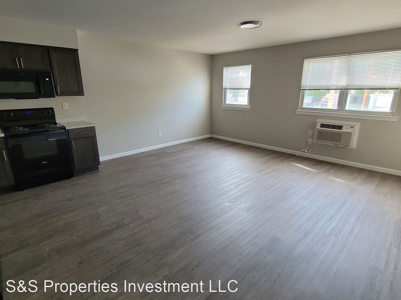 238 Chestnut Street - Photo 3 of 10