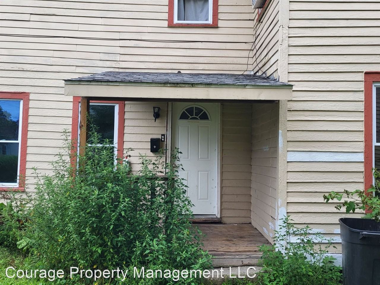 307 West Ave - Photo 3 of 4