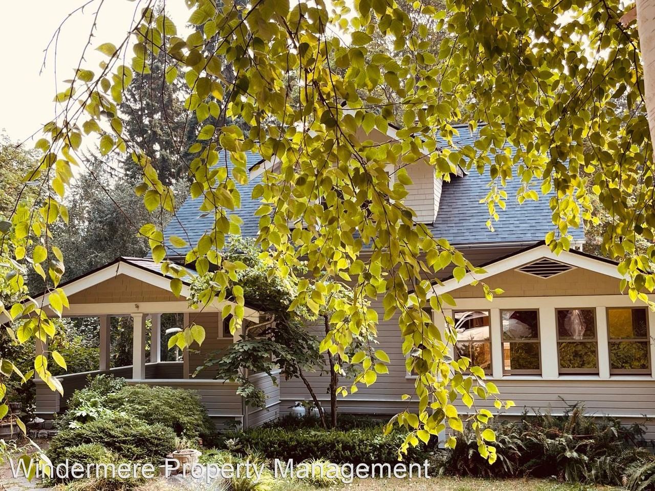 5298 New Sweden Ave Ne - Photo 2 of 50