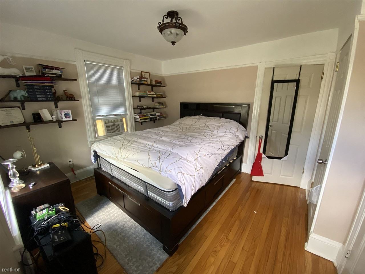 28 Dell St - Photo 2 of 11