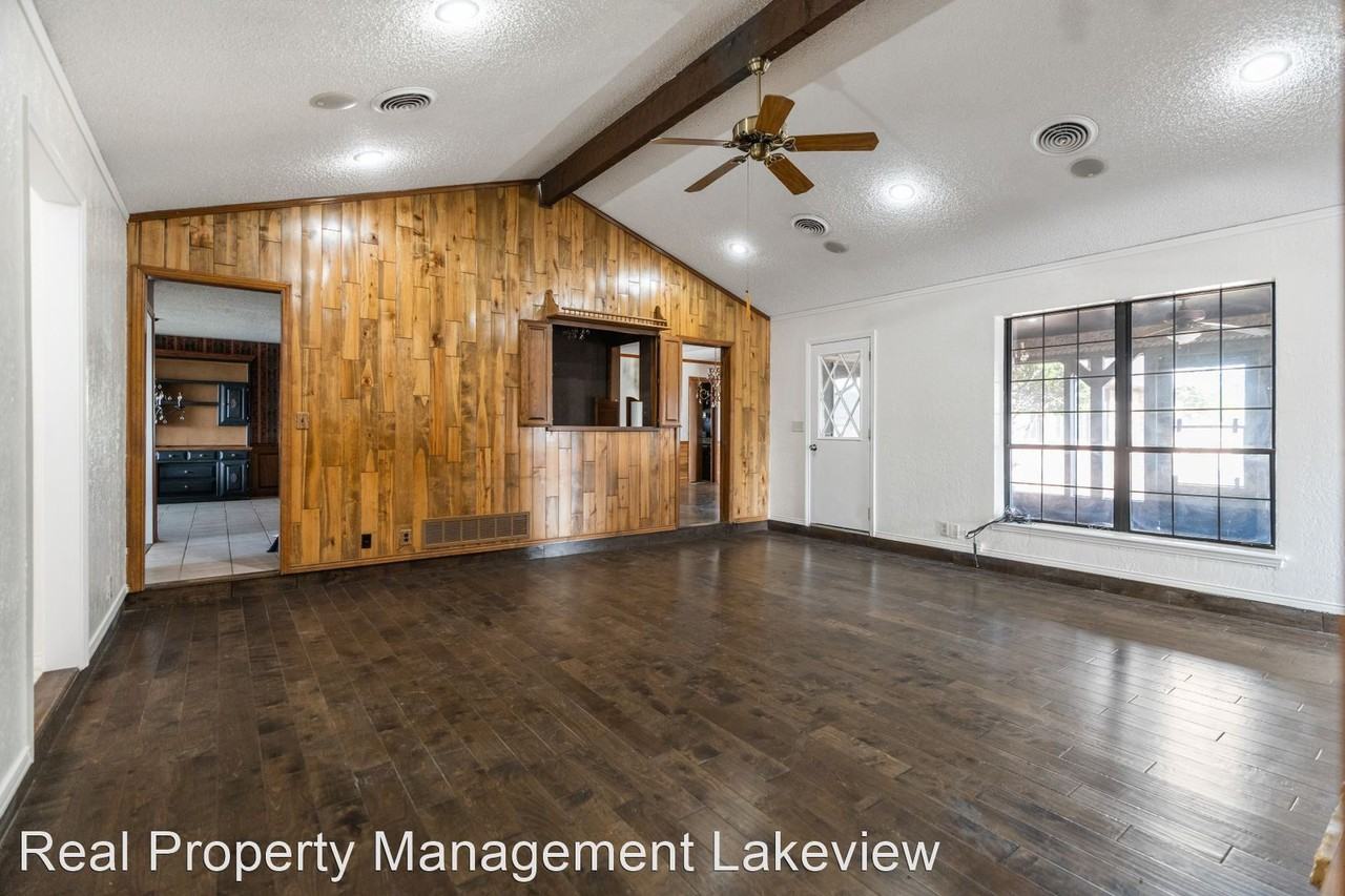 10492 Strittmatter Rd - Photo 3 of 25