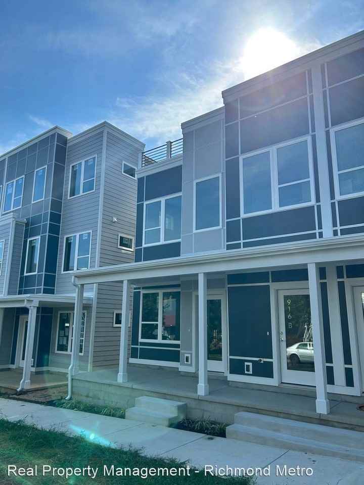 916 Porter St #B - Photo 3 of 30