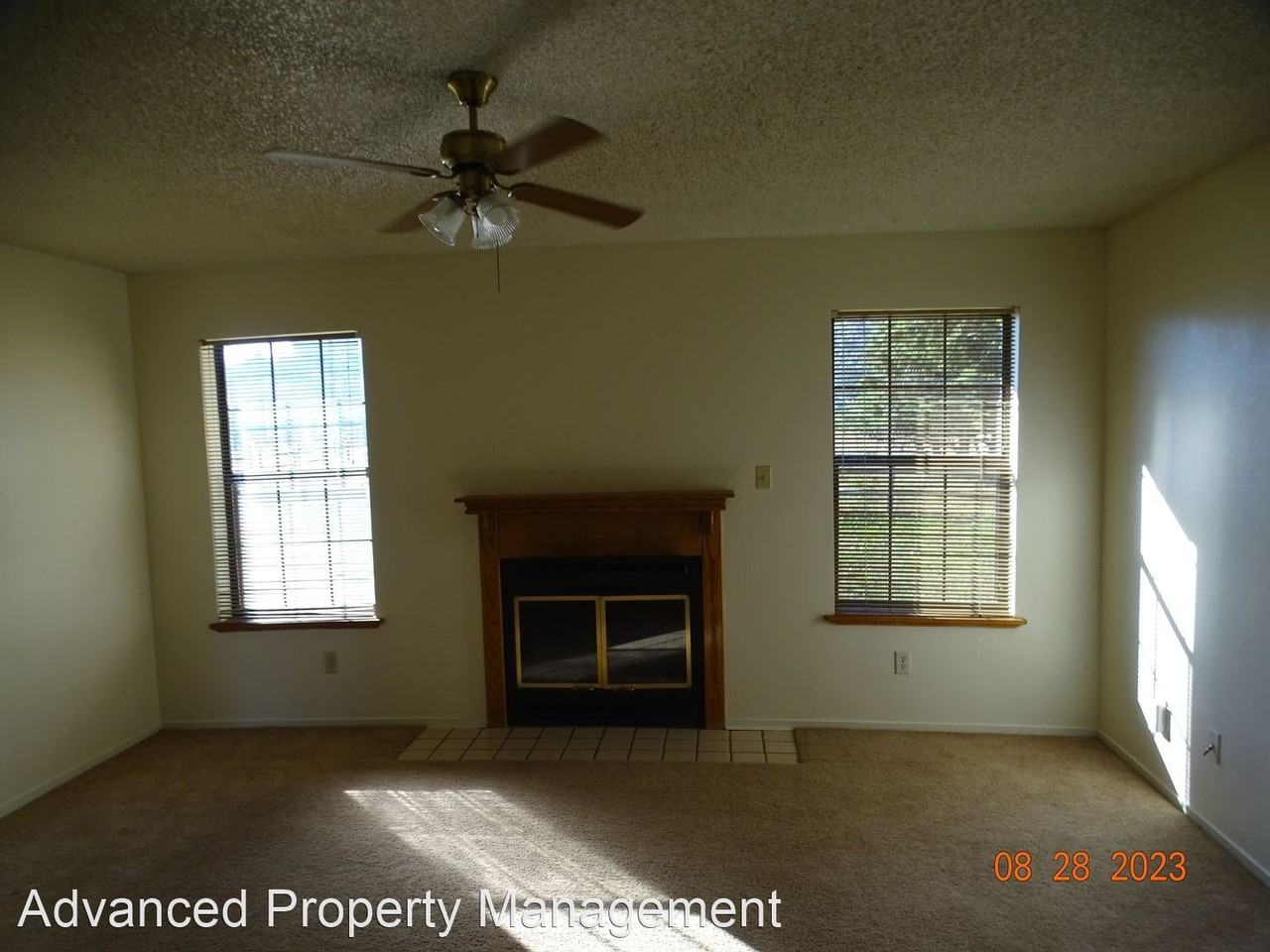 29518 Ryder Cup Ln - Photo 2 of 7
