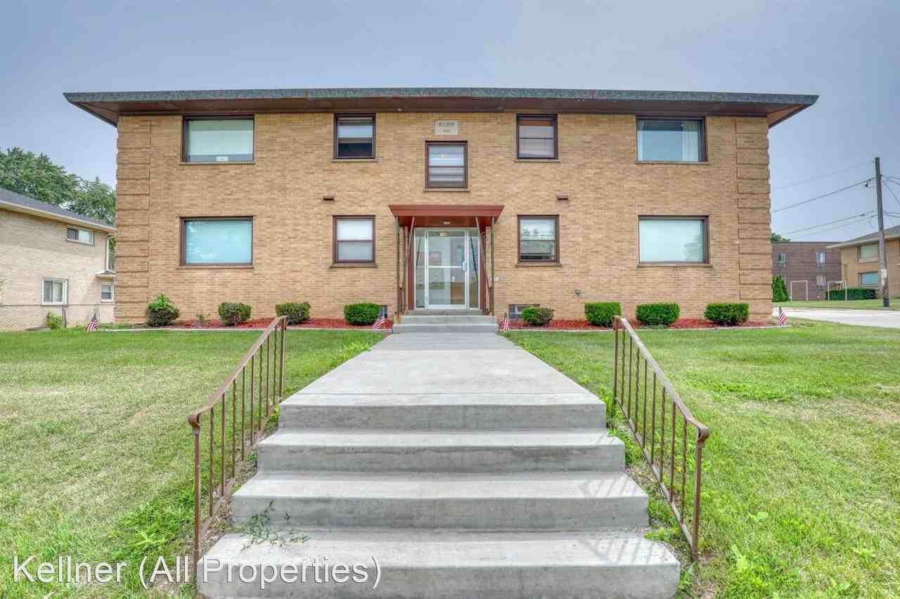 2204 S 99th Street Apartments 2204 S 99th St, West Allis, WI 53227 Zumper