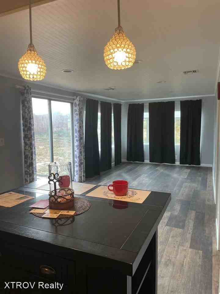 11210 Highway 145 - Photo 2 of 11