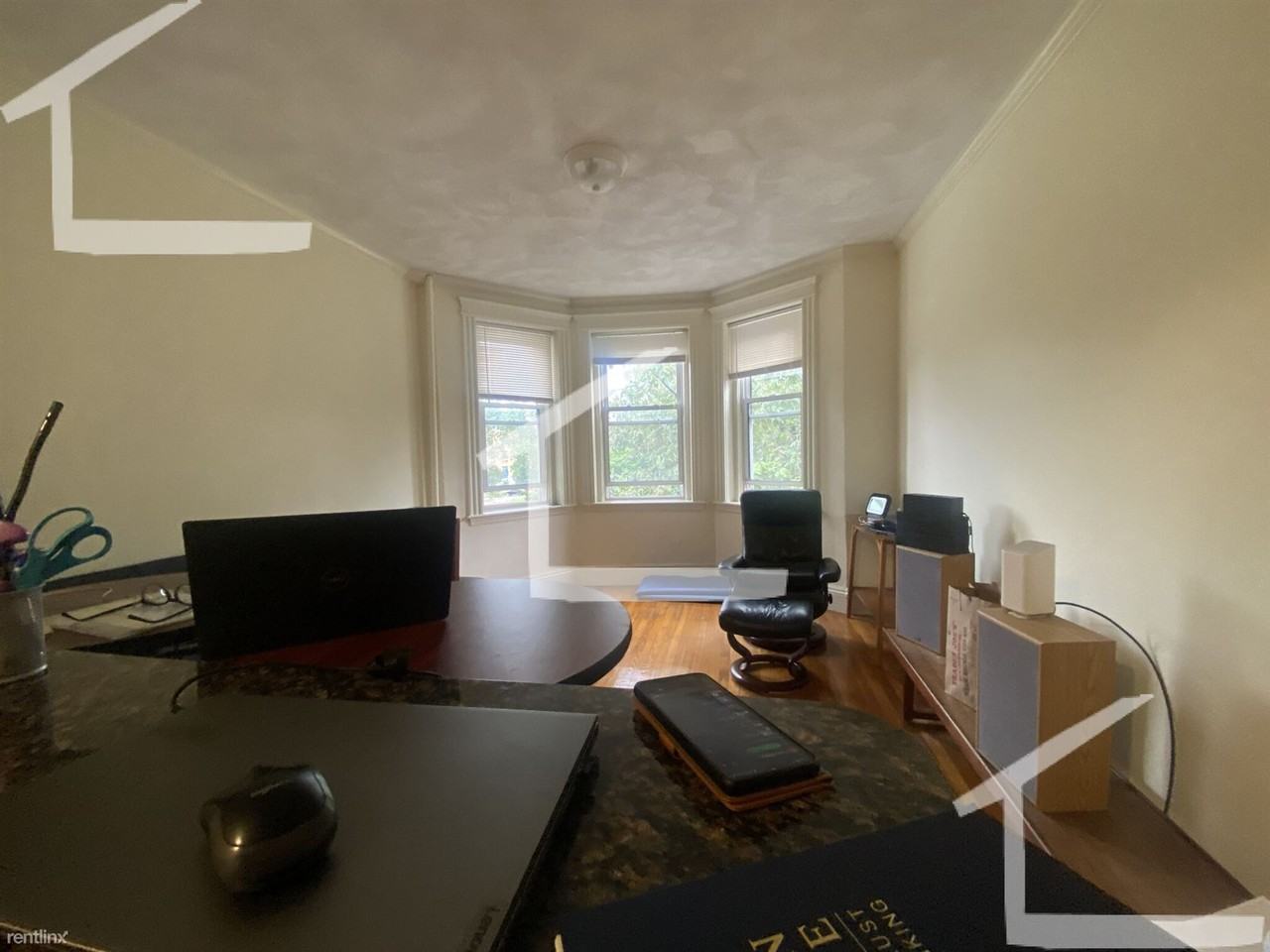 73 Park Dr - Photo 2 of 5