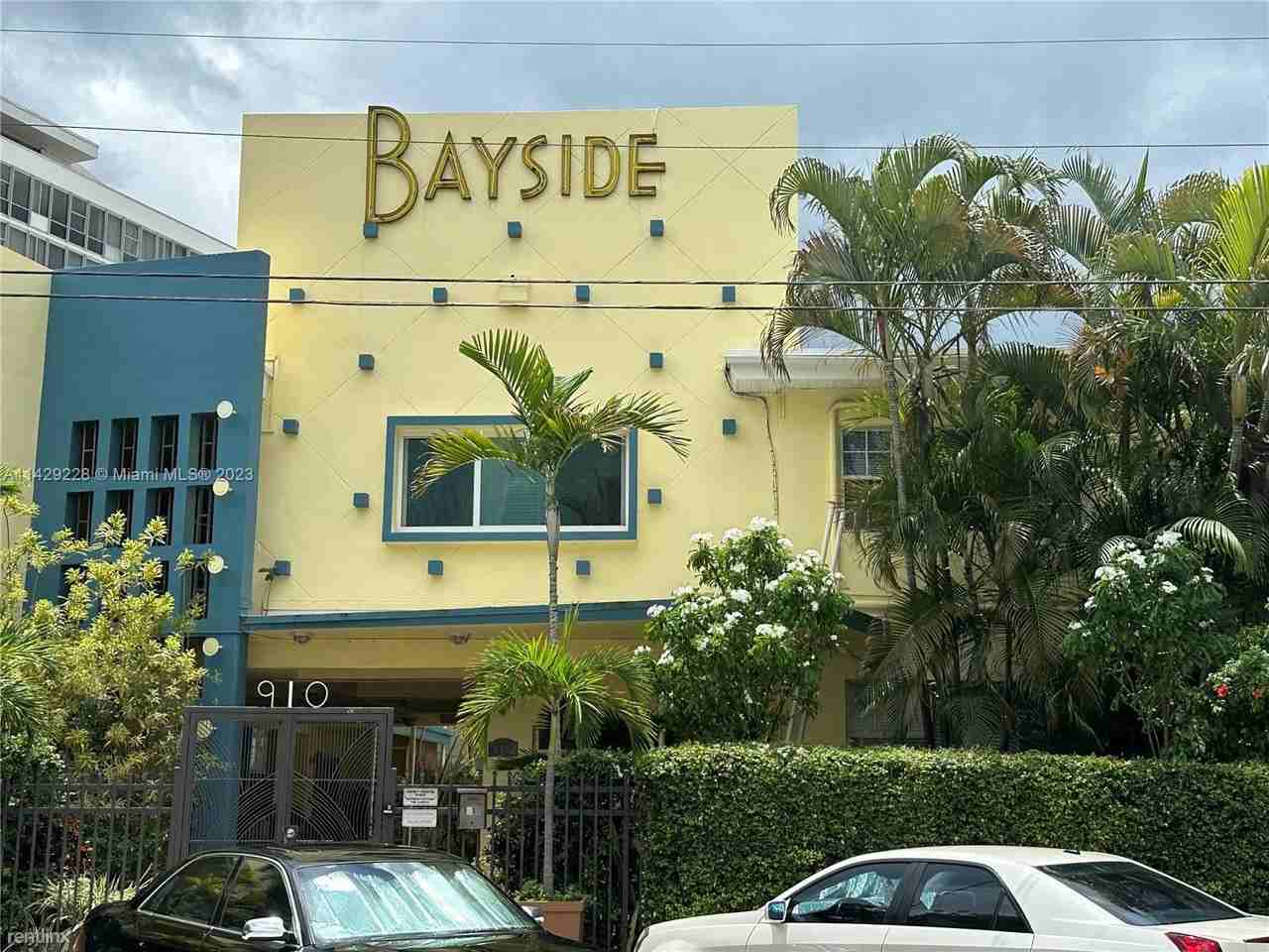 910 Bay Dr - Photo 2 of 49