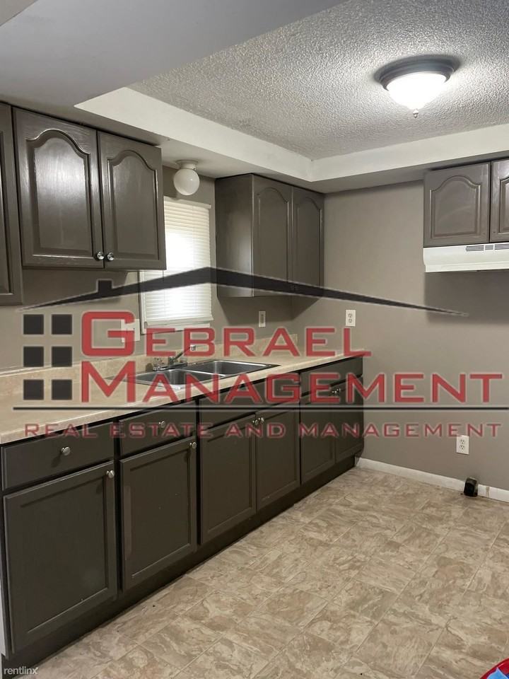 3077 Kettering Hts - Photo 2 of 6