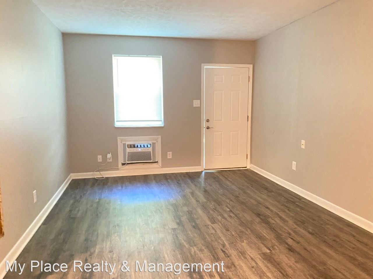 812 Bradley St - Photo 3 of 11