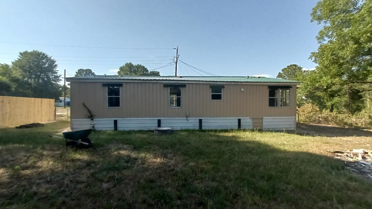 20938 Meadowbrook Dr - Photo 2 of 30