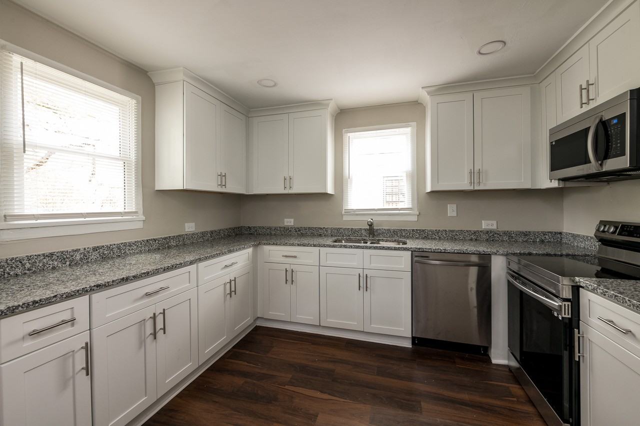 1854 Broadwell St Sw - Photo 7 of 22