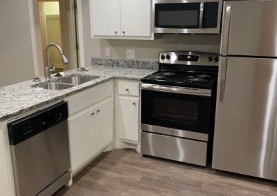 2101 14Th St - Photo 3 of 4
