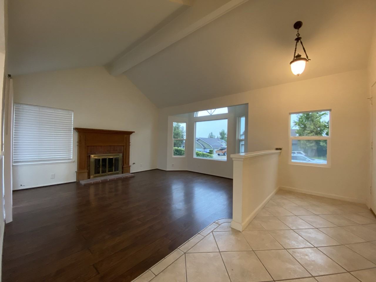 23021 Hampton Ct - Photo 3 of 35