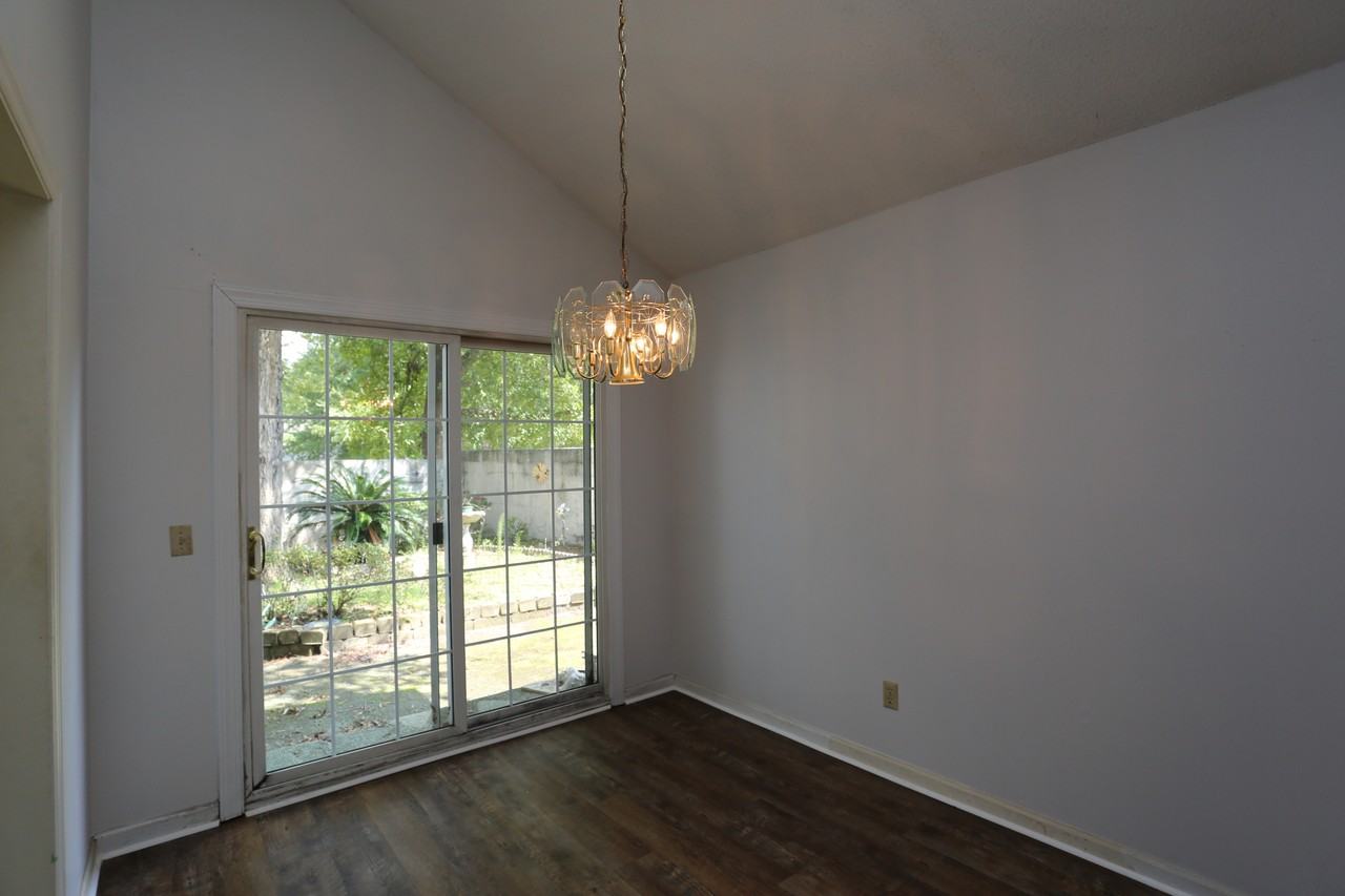 314 Hummingbird Cir - Photo 6 of 11