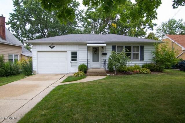 3729 30th St SW, Grandville, MI 49418 3 bedroom House Rental Zumper