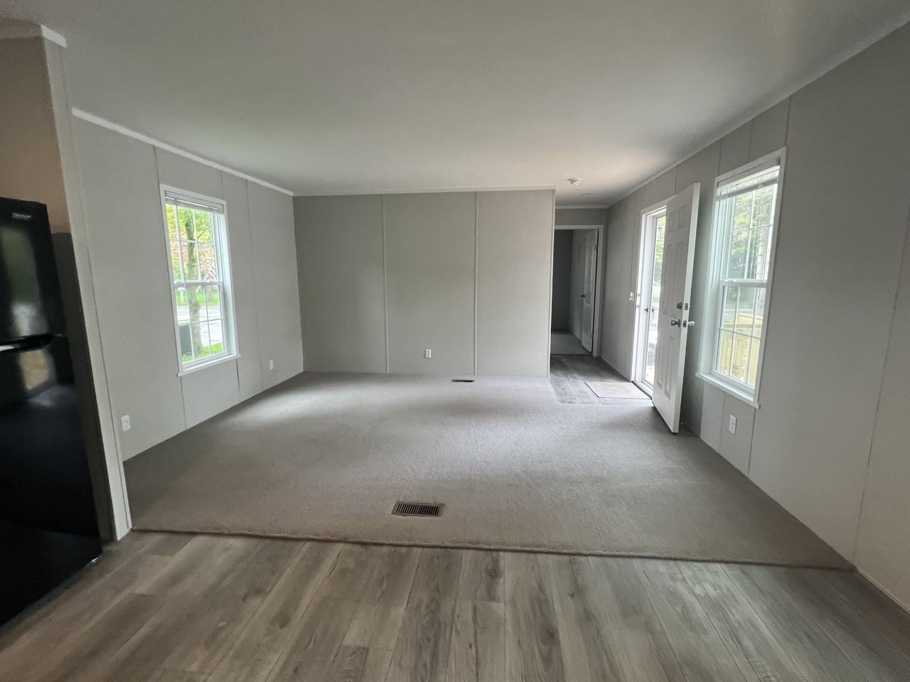 2407 8 Mile Rd #19 - Photo 5 of 11