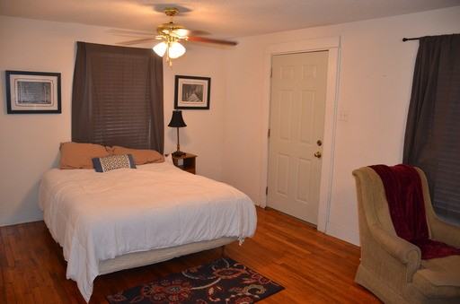 2241 W Rosedale Street Guest House - Photo 3 of 14