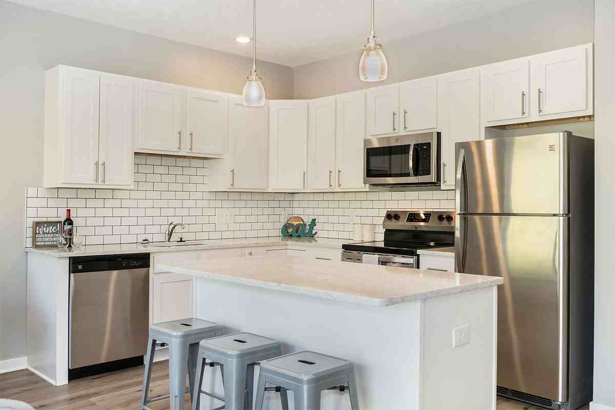 Village at Thirteen Hundred - Photo 3 of 39