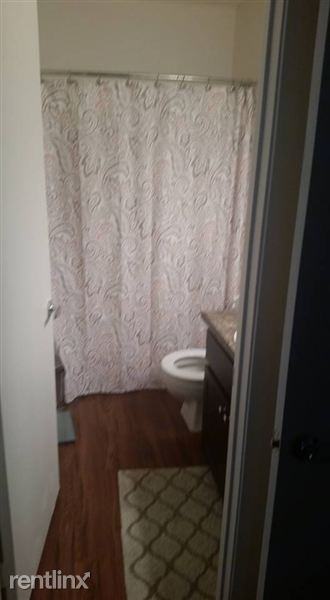 Cabrillo Apartments - Photo 3 of 11