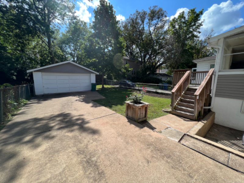 7564 Ellis Ave - Photo 2 of 19
