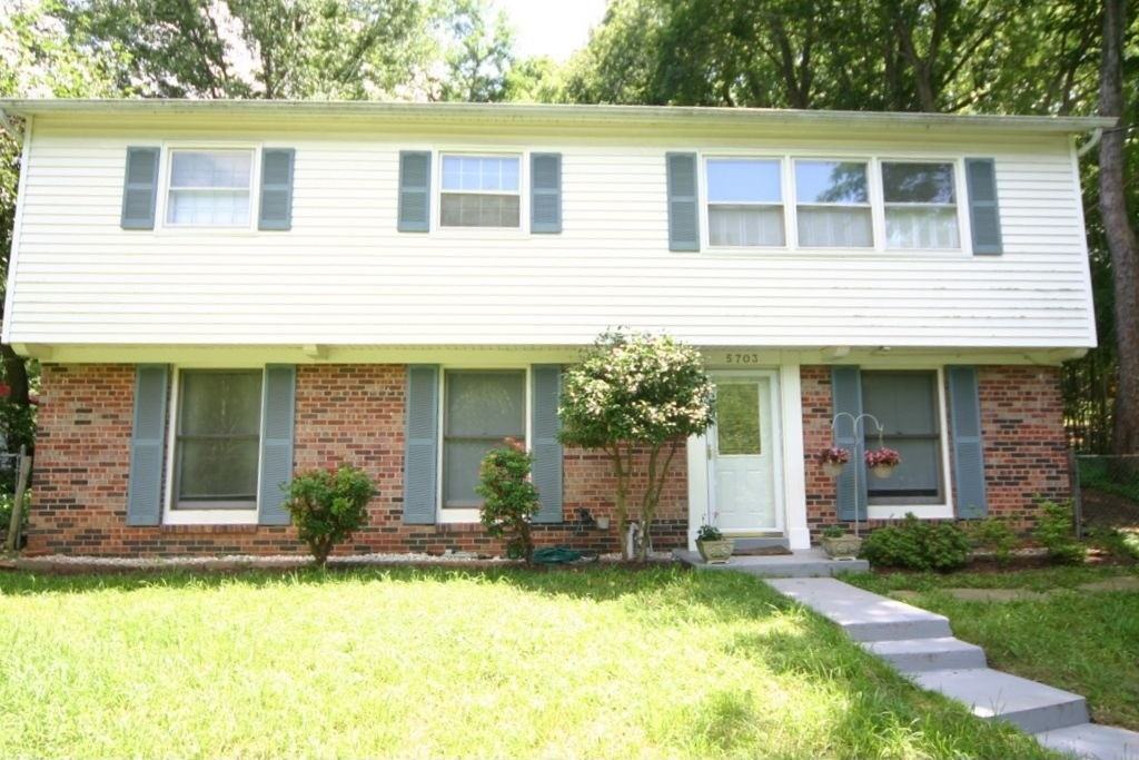 5703 Larpin Ln NA, Rose Hill, VA 22310 4 Bedroom House for 2,295