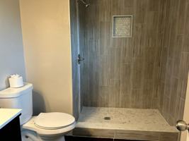 featured image of 912 Park Valley Cir #1