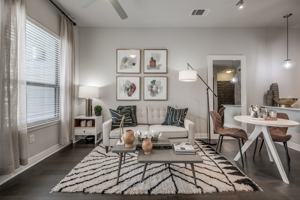 featured image of 920 Westcott St