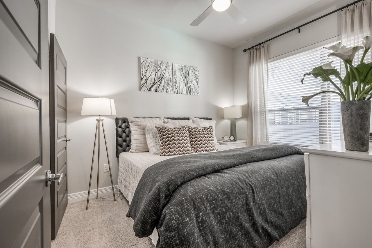 Elan Memorial Park - Photo 6 of 27