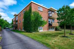 featured image of 180 Edinburgh Street #301