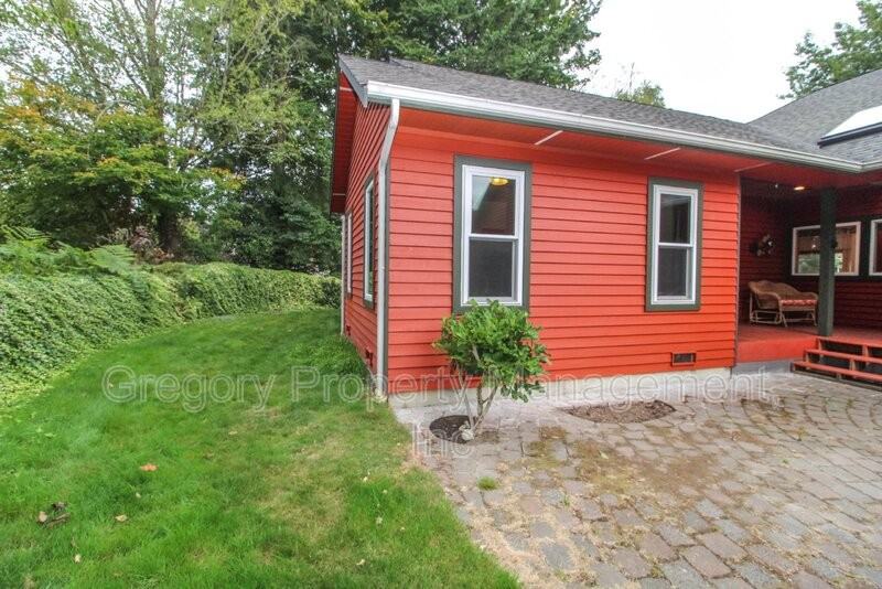 1405 234th Pl Se - Photo 3 of 50