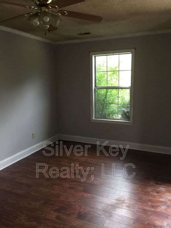 Tellico Ave #112 - Photo 3 of 12