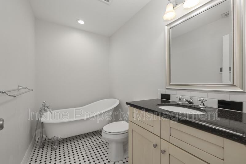 1830 Nw - Photo 2 of 19