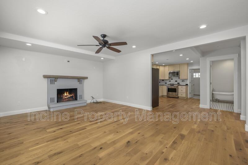 1830 Nw - Photo 3 of 19