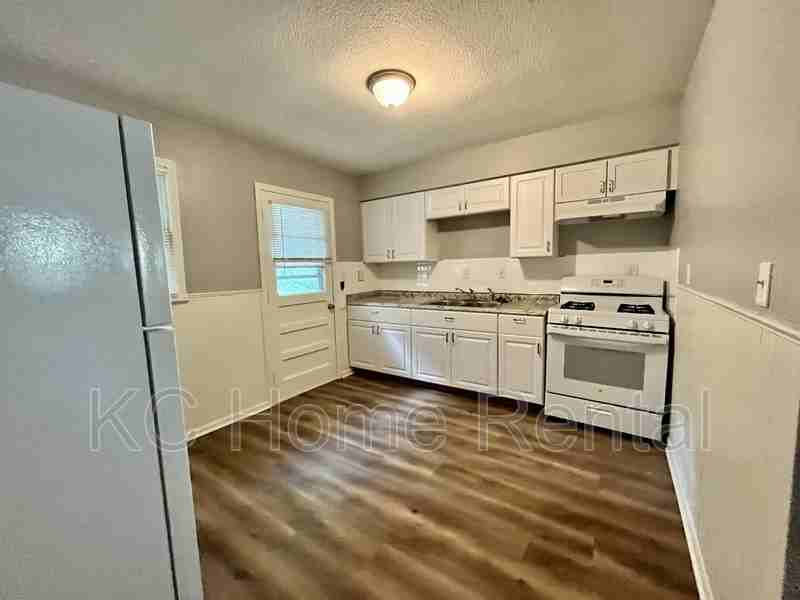 3028 N 71st St - Photo 2 of 26