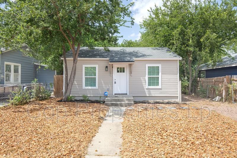 623 Blaine - Photo 2 of 22