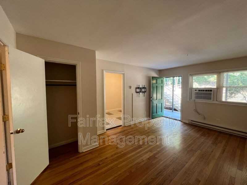 1937 Morehead Ave #1937 - Photo 6 of 24