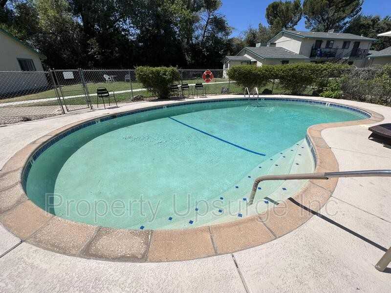 540 South St #9 - Photo 5 of 24