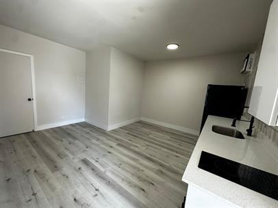 720 Northeast 7th Street - Photo 2 of 10