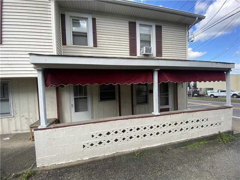 160 10th St - Photo 2 of 13
