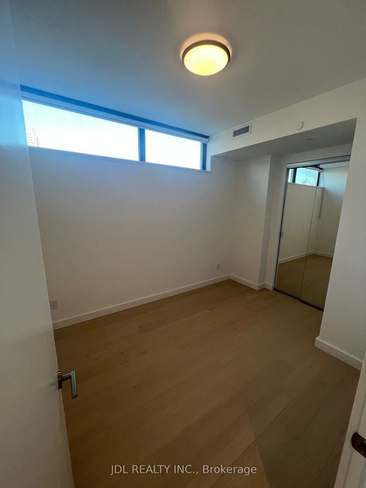 84 Wellesley Street East #1606 - Photo 2 of 7