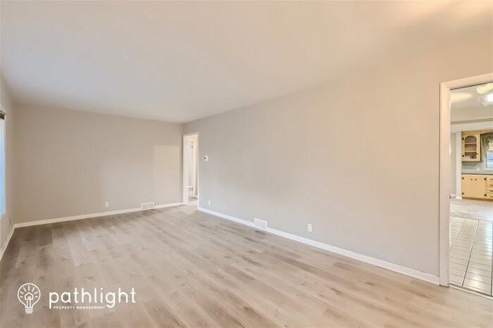 7500 Bloomington Ave - Photo 3 of 20