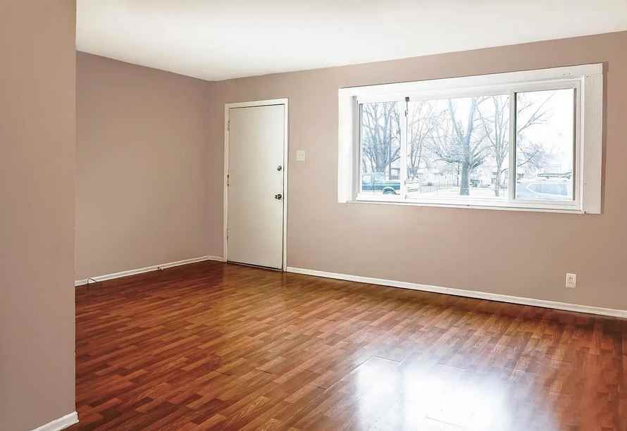 10738 Tropic Dr #2 - Photo 2 of 6