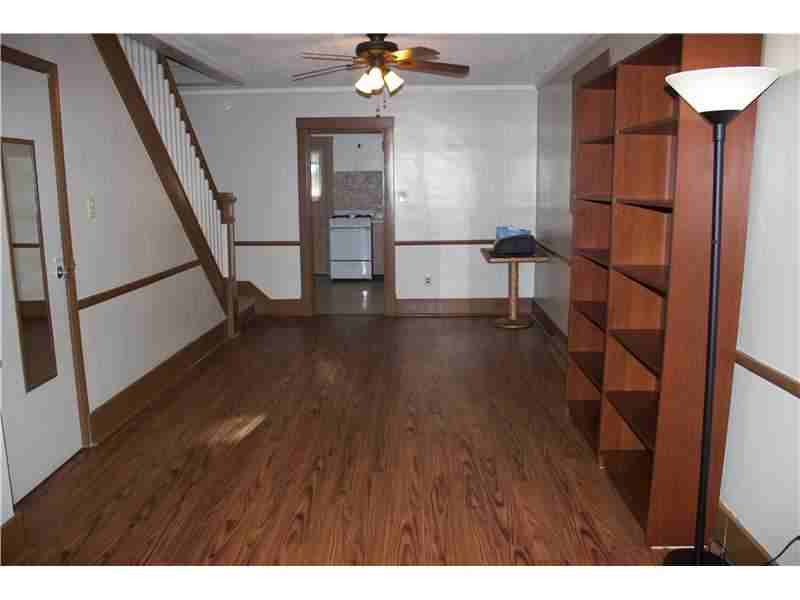 1519 4th Ave - Photo 3 of 14