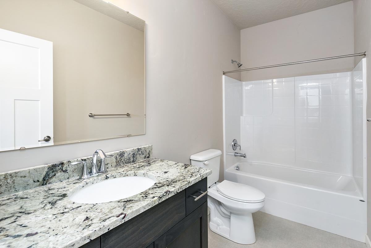 10201 Cherry Ln - Photo 7 of 10