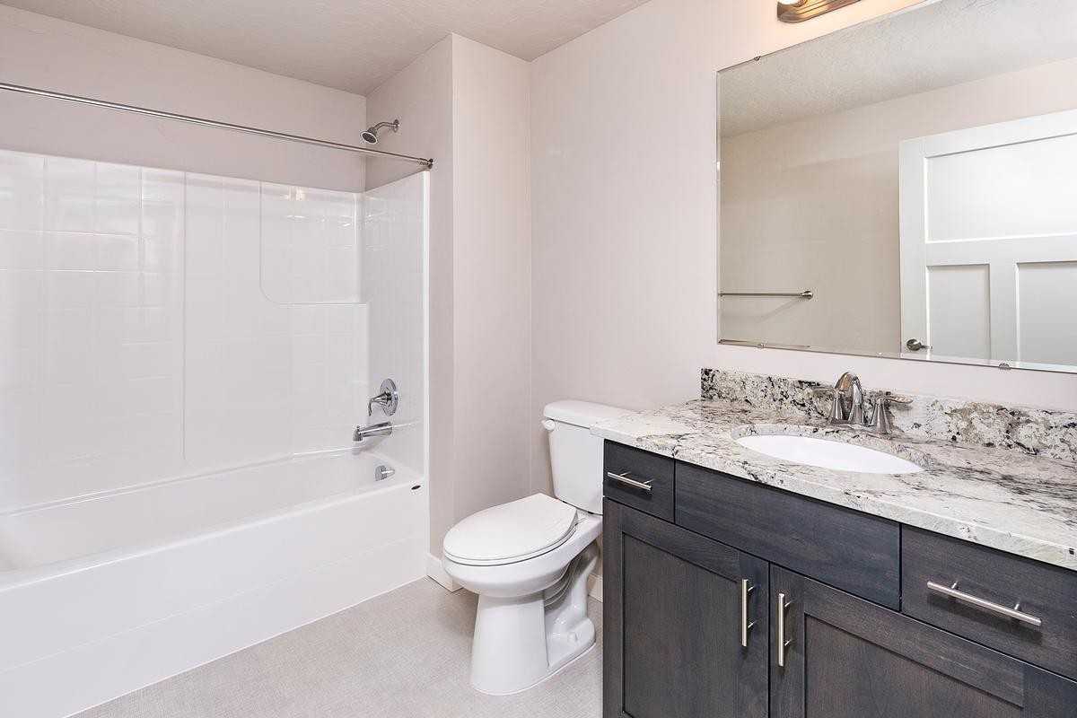 10201 Cherry Lane - Photo 4 of 17