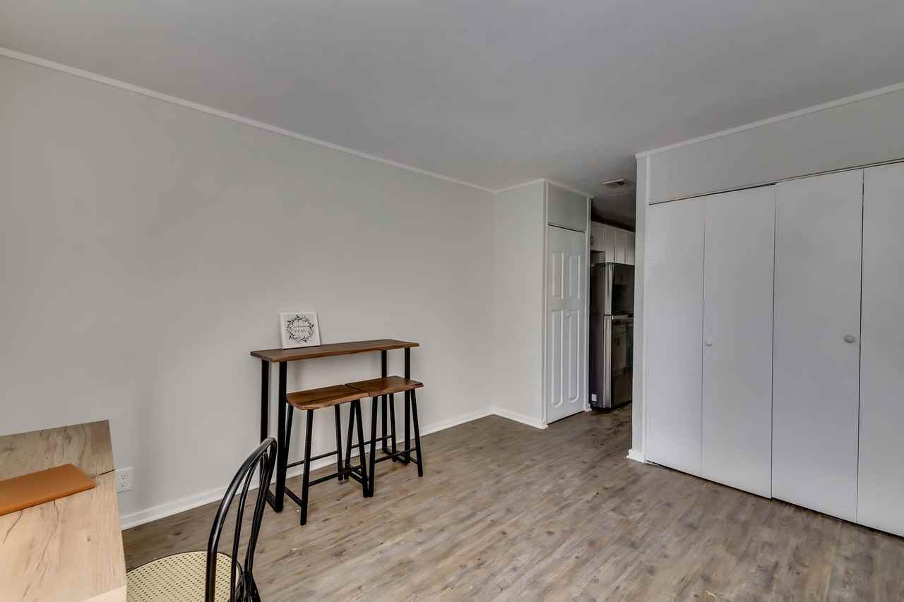 Lakeside Hamlet Office - Photo 5 of 40