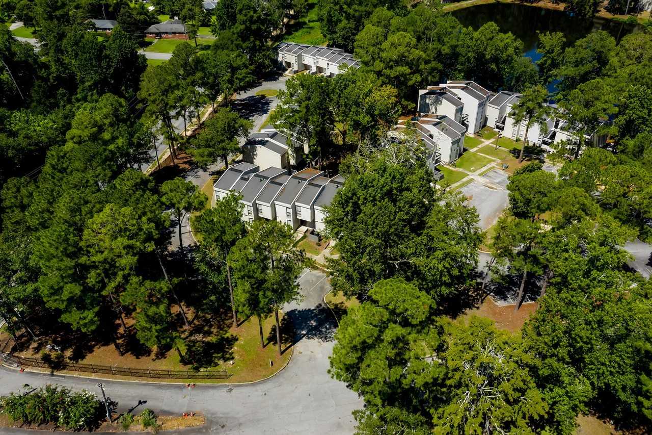 Lakeside Hamlet #02I - Photo 7 of 21