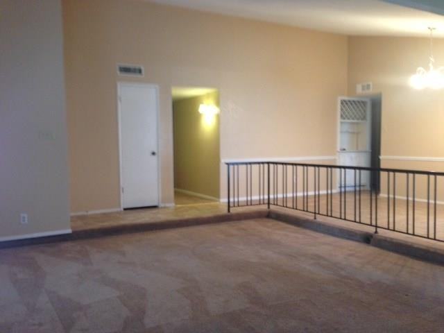 3711 Puerto Rico Dr - Photo 3 of 6